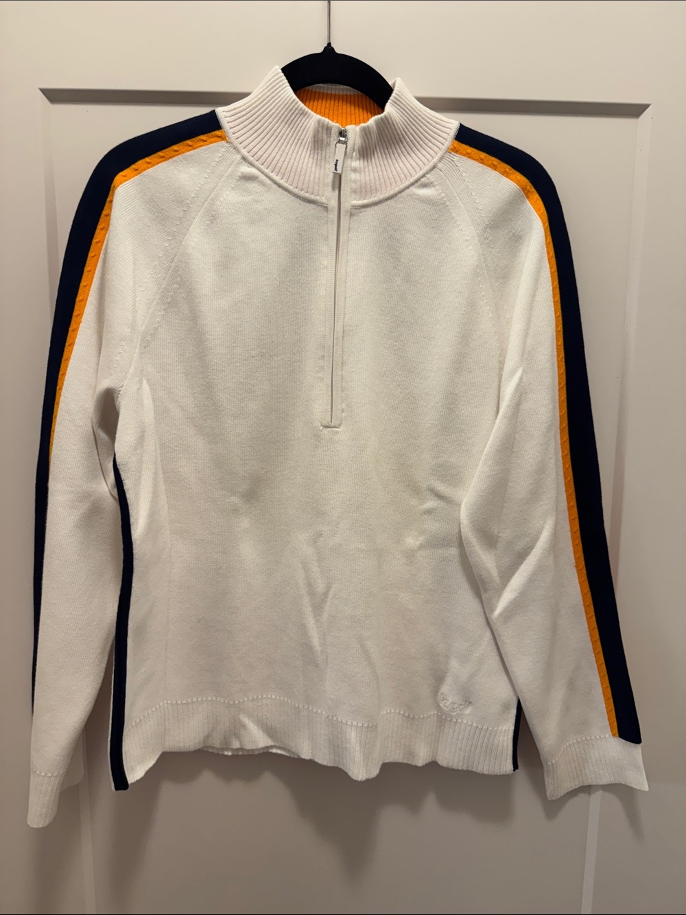 Lizgolf White 1/4 Zip Sweater with Navy and Gold Stripe. XL. Like New!!🔥